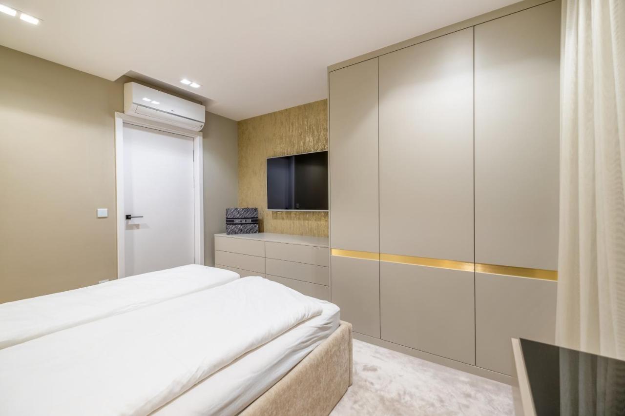 Myflat Coral 61 Luxury Apartment Siófok Esterno foto